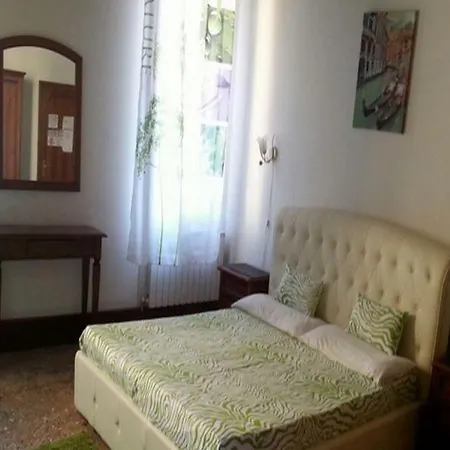 Ca' Contarini 3026 3*